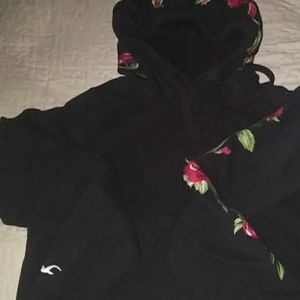 Hollister crop top sweater